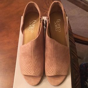 NWT women’s Franco Sarto size 7